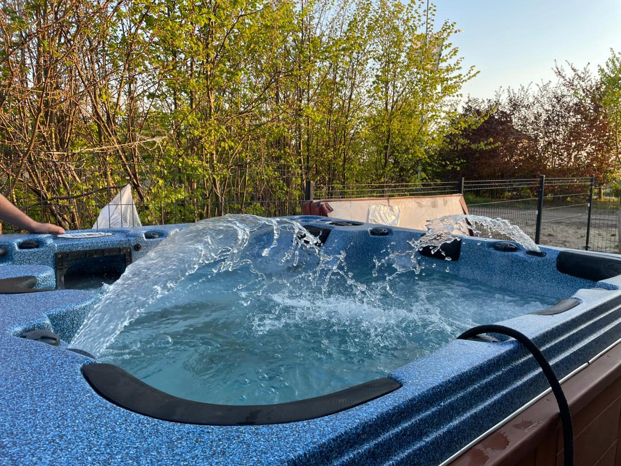 Summer House- Domek z jacuzzi Wrzosowo  Exteriér fotografie